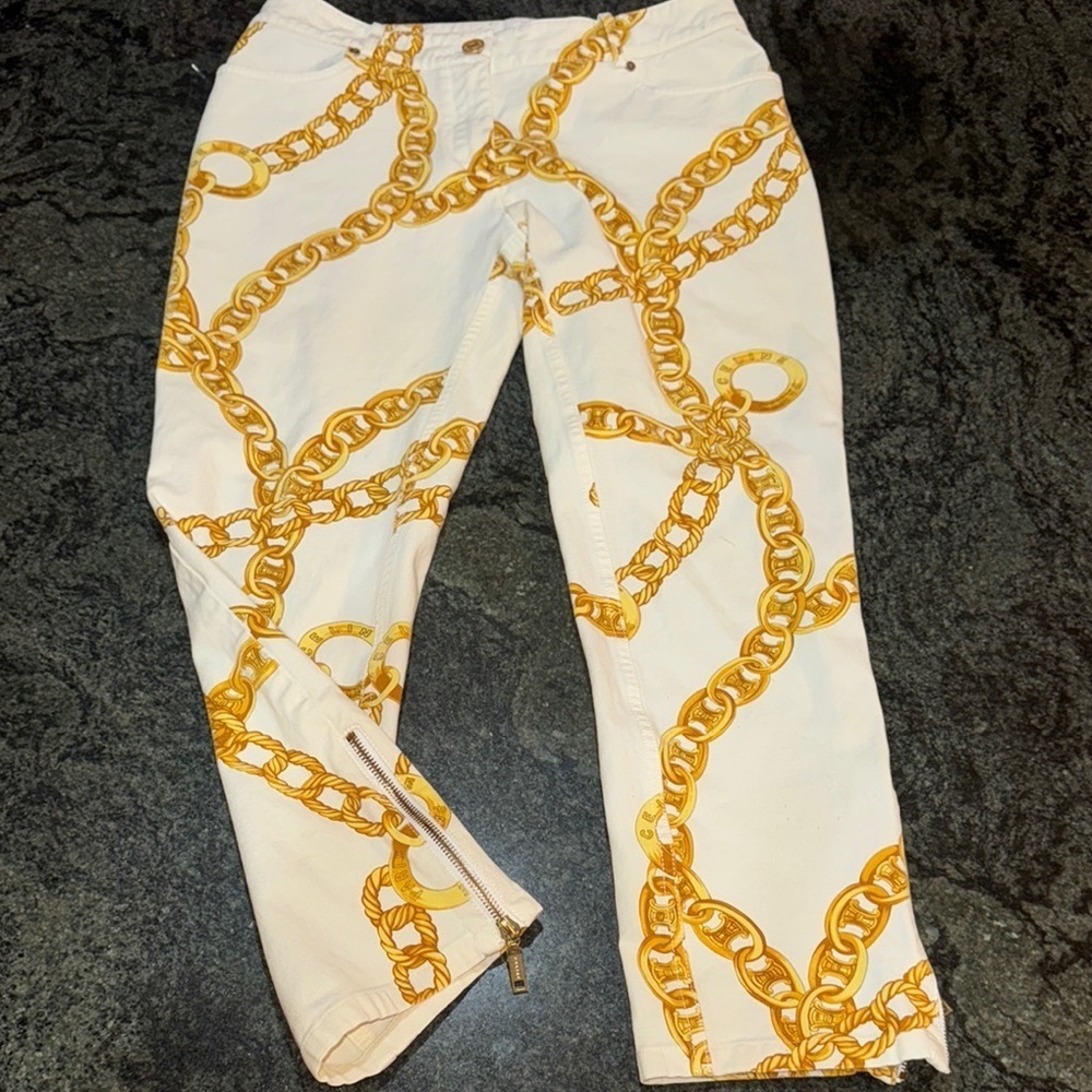 CELINE White and Gold Chain Print Women's CAPRI Jeans - Picture 2 of 16